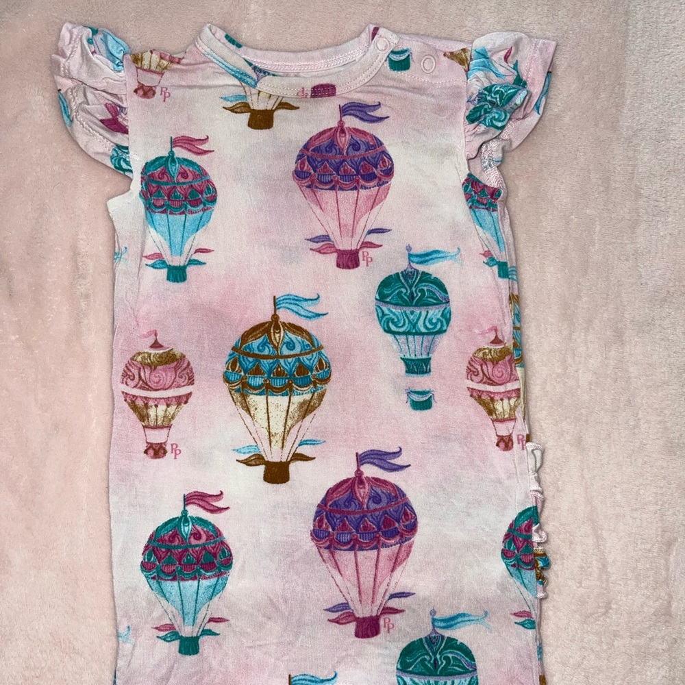 Posh peanut Gemma short romper 
Size 6-9